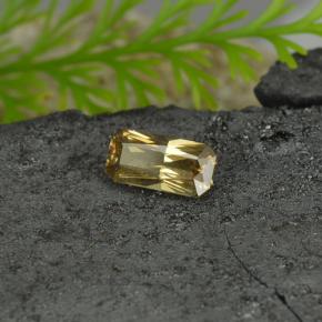 0.78 ct Yellow Color-Change Garnet Stone, Natural Color-Change Garnet in Octagon / Scissor Cut Shape for Sale