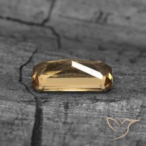Color-Change Garnet Gemstone in 7.1 x 3.5 mm Size for Sale, Color-Change Garnet Stone in Golden-Brown Color