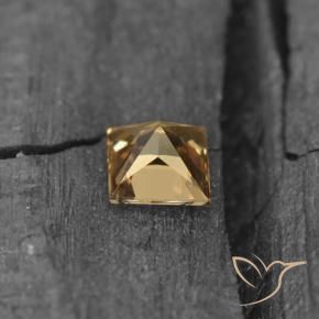 Color-Change Garnet Gemstone in 4.4 x 4.3 mm Size for Sale, Color-Change Garnet Stone in Golden-Brown Color