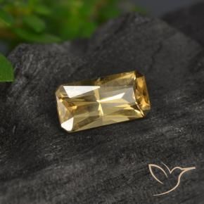 0.81 ct Golden Color-Change Garnet Stone, Natural Color-Change Garnet in Octagon / Scissor Cut Shape for Sale