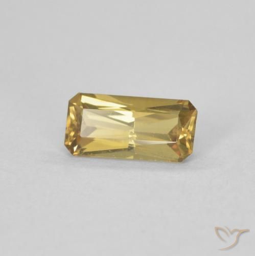 0.73 ct Golden Color-Change Garnet Stone, Natural Color-Change Garnet in Octagon / Scissor Cut Shape for Sale