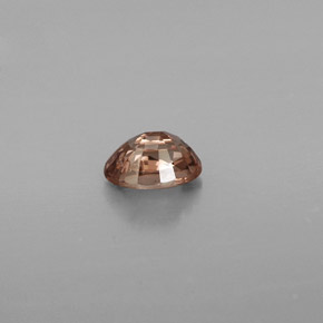 Color-Change Garnet Gemstone in 6.1 x 4.2 mm Size for Sale, Color-Change Garnet Stone in Greenish Brown To Red Pink Color