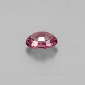 Color-Change Garnet Gemstone in 6 x 4 mm (calibrated) Size for Sale, Color-Change Garnet Stone in Purple to Red Pink Color