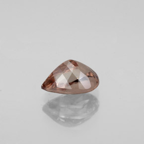 Color-Change Garnet Gemstone in 7 x 5 mm (calibrated) Size for Sale, Color-Change Garnet Stone in Golden Brown to Orange Color