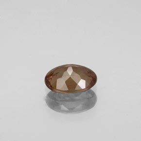 Color-Change Garnet Gemstone in 7 x 5 mm (calibrated) Size for Sale, Color-Change Garnet Stone in Greenish Brown to Orange Color