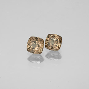 0.78 ct Color-Change Color-Change Garnet Stone, Natural Color-Change Garnet in Cushion-Cut Shape for Sale