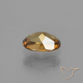 Color-Change Garnet Gemstone in 6 x 4 mm (calibrated) Size for Sale, Color-Change Garnet Stone in Golden Brown Color