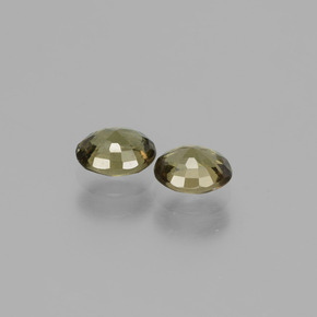 Color-Change Garnet Gemstones in 5.2 x 4.3 mm Size for Sale, Color-Change Garnet Stones in Greenish Brown To Red Pink Color