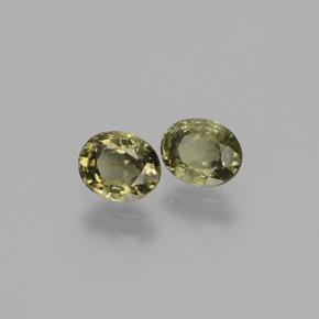 0.96 ct Color-Change Color-Change Garnet Stone, Natural Color-Change Garnet in Oval Facet Shape for Sale