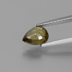 Color-Change Garnet Gemstone in 7 x 5 mm (calibrated) Size for Sale, Color-Change Garnet Stone in Greenish Brown To Red Pink Color