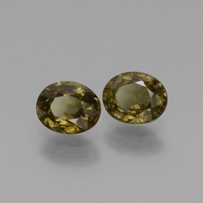 2.04 ct Color-Change Color-Change Garnet Stone, Natural Color-Change Garnet in Oval Facet Shape for Sale