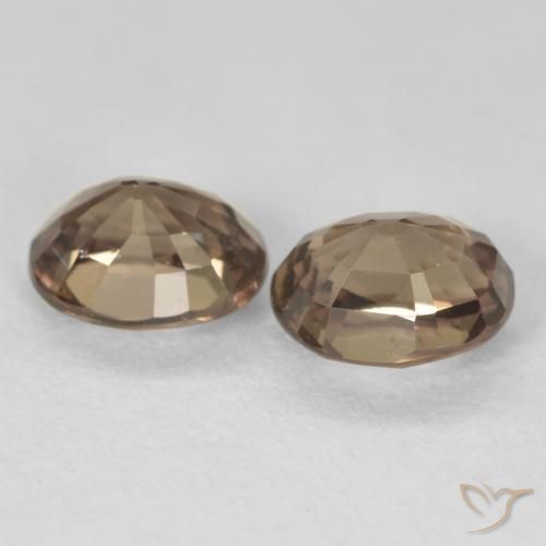 Color-Change Garnet Gemstones in 6.3 x 4.9 mm Size for Sale, Color-Change Garnet Stones in Medium Light Brown Color