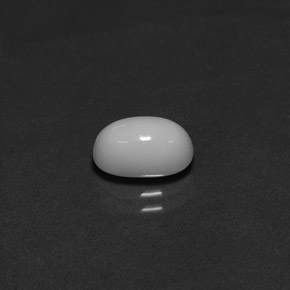 1.70 ct White Coral Stone, Natural Coral in Oval Cabochon Shape for Sale