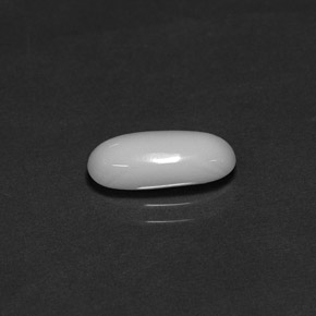 1.82 ct White Coral Stone, Natural Coral in Oval Cabochon Shape for Sale