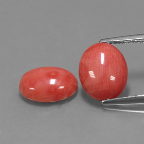 4.90 ct Pink Coral Gemstone, Coral Gem in Oval Cabochon Shape for Sale.