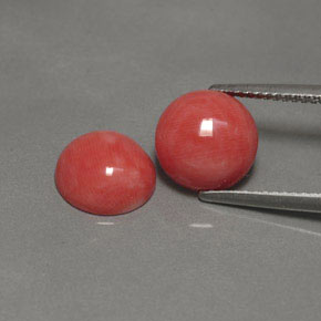 4.93 ct Pink Coral Stone, Natural Coral in Round Cabochon Shape for Sale
