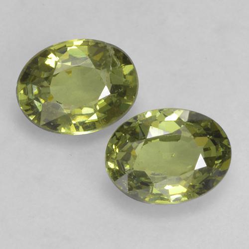 Forest Green Demantoid Garnet Gem - 0.4ct Oval Facet (ID: 230451)