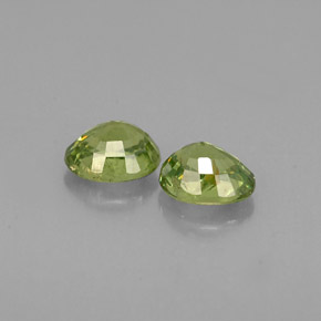 Demantoid Garnet Gemstone in 4.7 x 3.8 mm Size for Sale, Demantoid Garnet Stone in Green Color