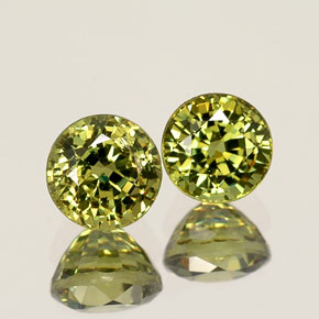 1.30 ct Green Demantoid Garnet Stone, Natural Demantoid Garnet in Round Facet Shape for Sale