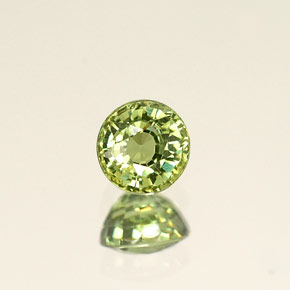 0.45 ct Green Demantoid Garnet Stone, Natural Demantoid Garnet in Round Facet Shape for Sale