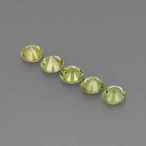 Demantoid Garnet Gemstone in 3.2 mm Size for Sale, Demantoid Garnet Stone in Golden Green Color