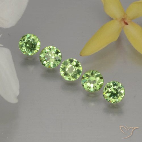 1.44ctw Natural Warm Green Demantoid Garnet, Round, VS-SI