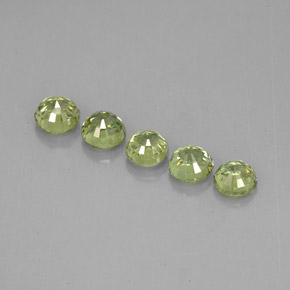 Demantoid Garnet Gemstone in 4 mm (calibrated) Size for Sale, Demantoid Garnet Stone in Green Color