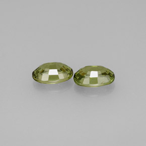 Demantoid Garnet Gemstone in 6 x 4 mm (calibrated) Size for Sale, Demantoid Garnet Stone in Golden Green Color