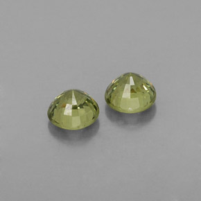Demantoid Garnet Gemstone in 4.3 mm Size for Sale, Demantoid Garnet Stone in Greenish Golden Color