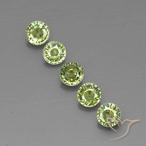 1.5 ct Round Cut Demantoid Garnet, 4 mm From Namibia, Photo A