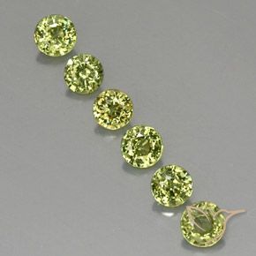 1.45 ct Round Cut Demantoid Garnet, 3.7 mm From Namibia, Photo A