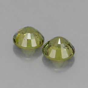Demantoid Garnet Gemstone in 4.5 mm Size for Sale, Demantoid Garnet Stone in Greenish Golden Color