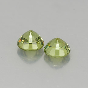 Demantoid Garnet Gemstone in 4.2 mm Size for Sale, Demantoid Garnet Stone in Green Color