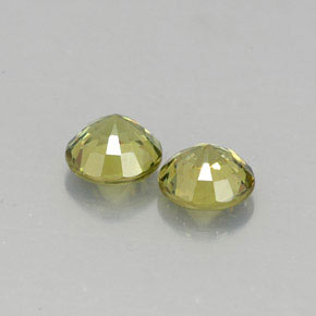 Demantoid Garnet Gemstone in 4.6 mm Size for Sale, Demantoid Garnet Stone in Greenish Golden Color