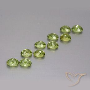 Demantoid Garnet Gemstones in 4.1 x 3.2 mm Size for Sale, Demantoid Garnet Stones in Medium Green Color