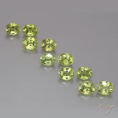 2.66ctw Natural Medium Light Green Demantoid Garnet, Oval, VS