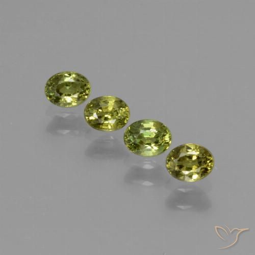 0.95ctw Natural Yellowish Green Demantoid Garnet, Oval, VS