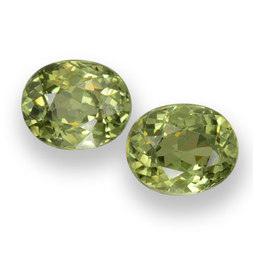 Warm Green Demantoid Garnet Gem - 0.5ct Oval Facet (ID: 458148)