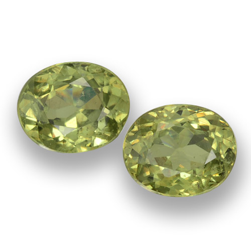 Warm Green Demantoid Garnet Gem - 0.5ct Oval Facet (ID: 458150)