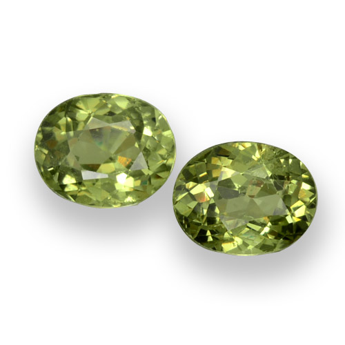 Medium Green Гранат Демантоид Камень - 0.5ct Фасетный Овал (ID: 458152)