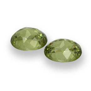 Demantoid Garnet Gemstones in 5 x 4.1 mm Size for Sale, Demantoid Garnet Stones in Medium Green Color