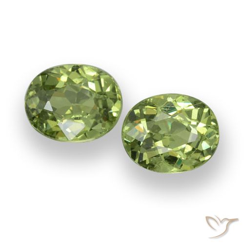 0.88 ct Oval Cut Demantoid Garnet, 4.9 x 4 mm From Namibia, Photo A
