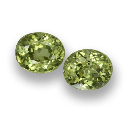 Light Forest Green Demantoid Garnet Gem - 0.5ct Oval Facet (ID: 458157)
