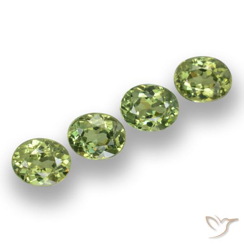 1.47ctw Natural Forest Green Demantoid Garnet, Oval, VS