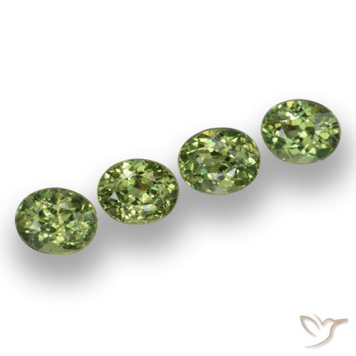 1.65ctw Natural Warm Green Demantoid Garnet, Oval, VS
