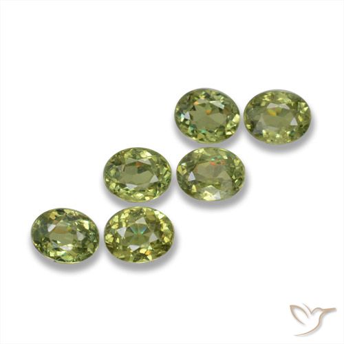 1.88ctw Natural Medium Green Demantoid Garnet, Oval, VS