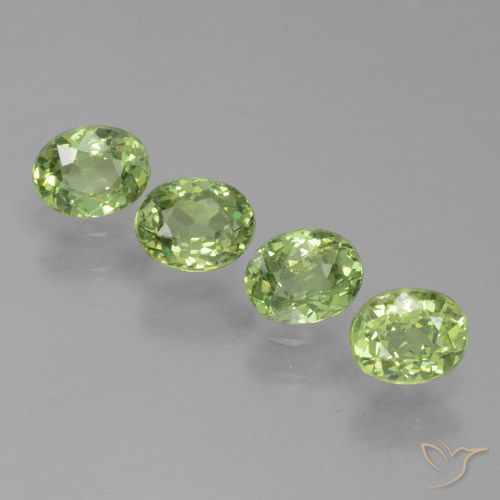 1.25ctw Natural Lime Green Demantoid Garnet, Oval, VVS-VS