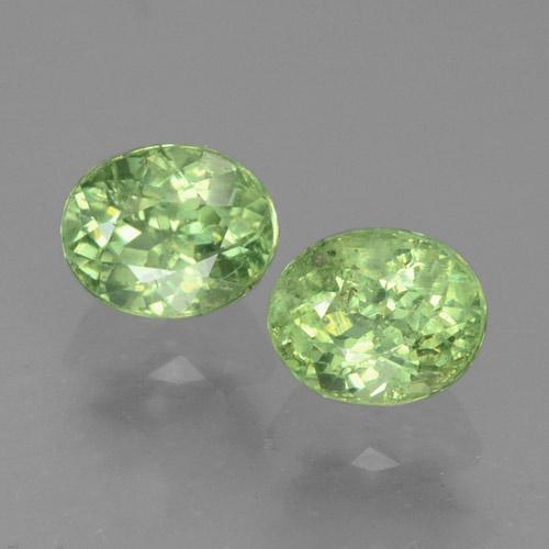 Verde bosque Granate Demantoide Gema - 0.4ct Forma ovalada (ID: 458546)