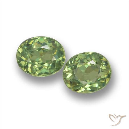 0.96ctw Natural Medium Green Demantoid Garnet, Oval, VS
