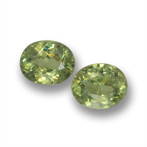 Оливковый Зеленый Гранат Демантоид Камень - 0.4ct Фасетный Овал (ID: 458750)